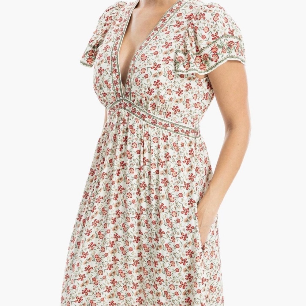 Max Studio Cream Midi Dress with Rose Floral Print
